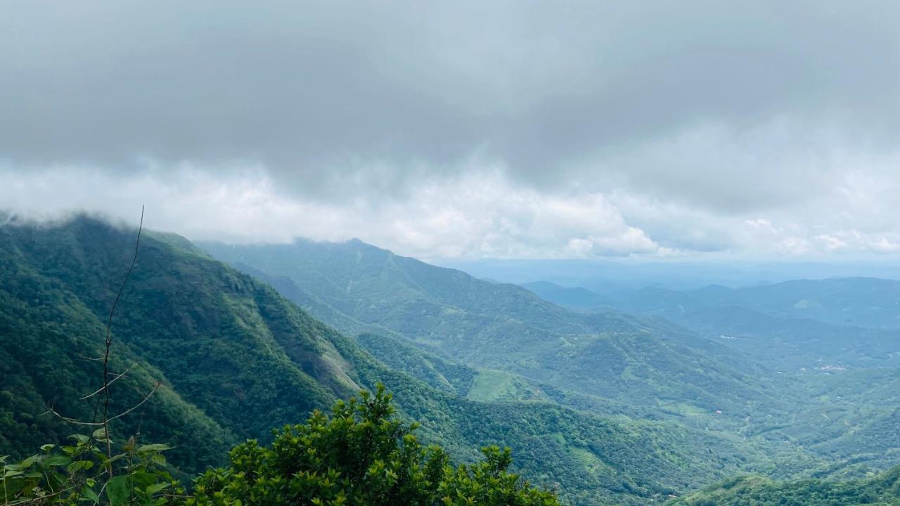 Hotel Hill Monk- Dazzling Vega Vagamon Exteriér fotografie